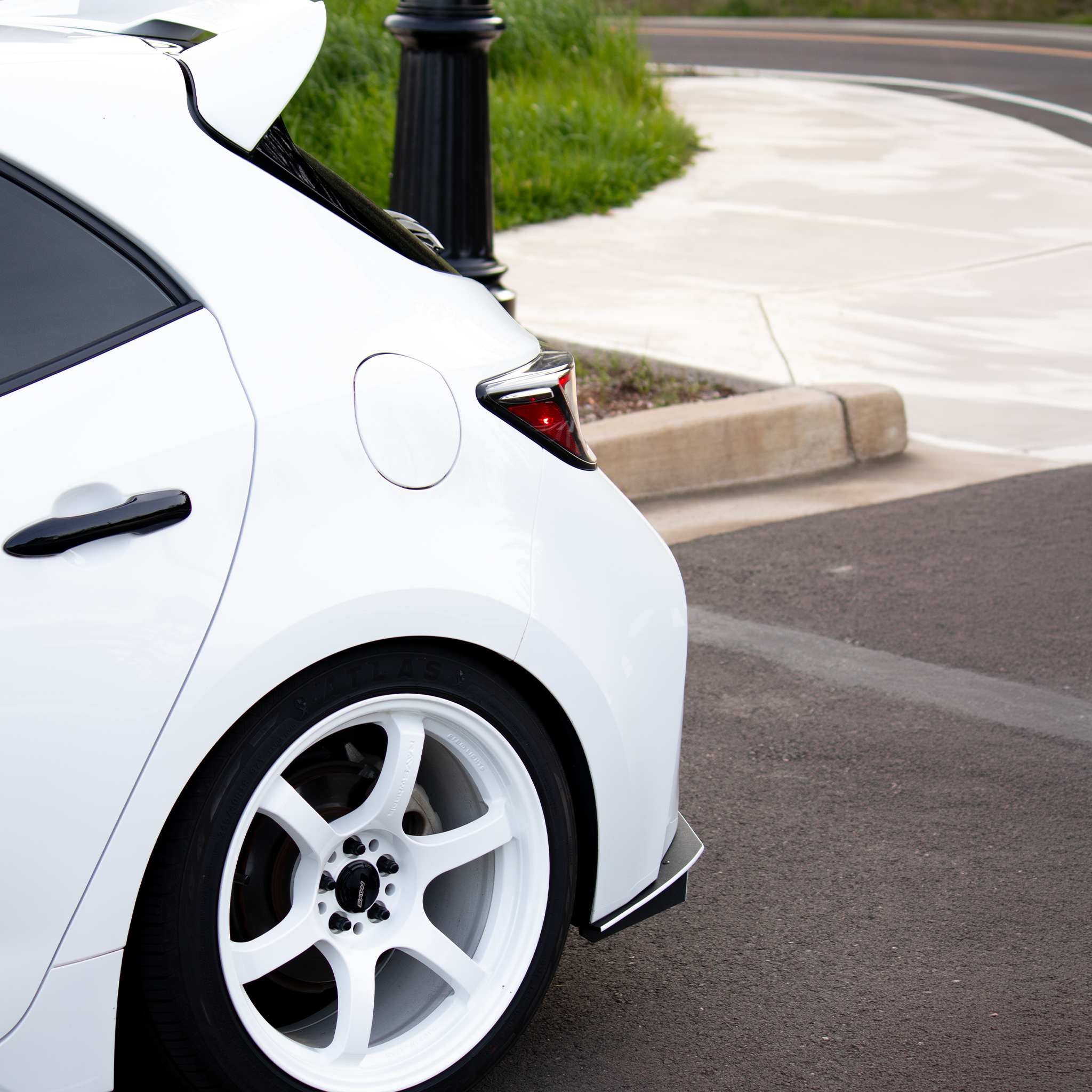 2025 corolla hatch diffuser