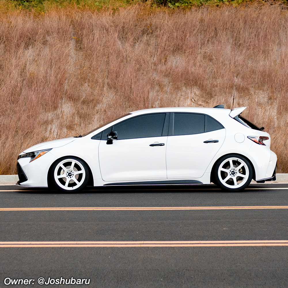 2019 corolla hatch side skirts